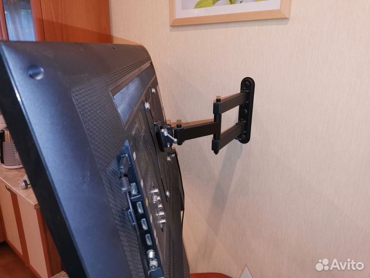 Телевизоры со SMART tv 42дюйма