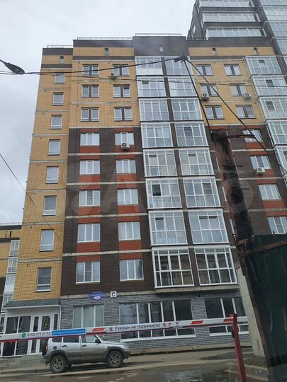 2-к. квартира, 56 м², 2/12 эт.