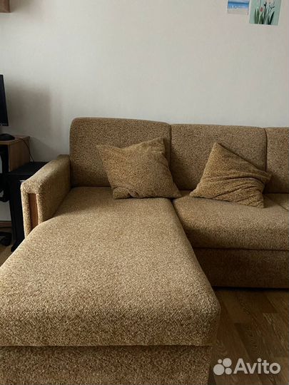 Угловой диван