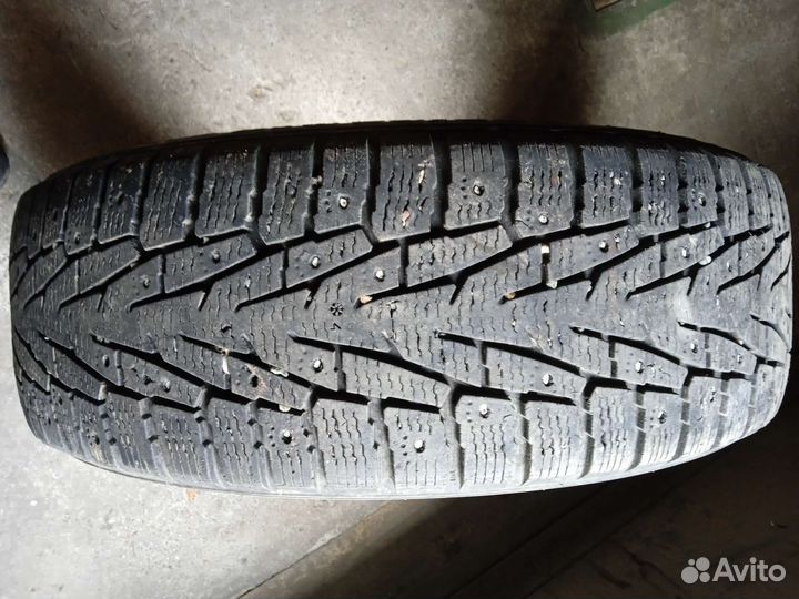 Nokian Tyres Hakkapeliitta 7 SUV 225/65 R17