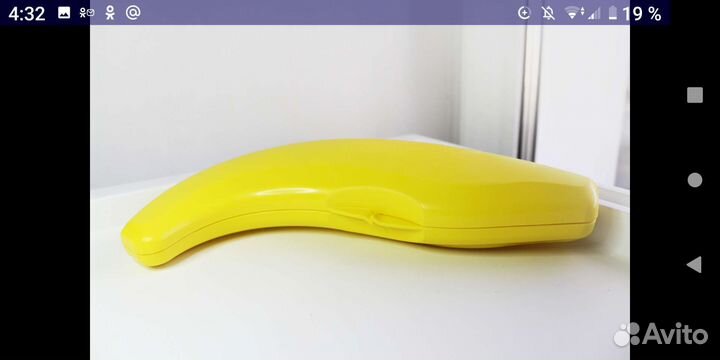 Контейнер для еды фирмы Tupperware