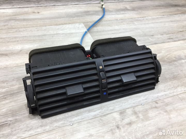 Дефлектор воздуховода средний BMW 5 e39 / бмв е39