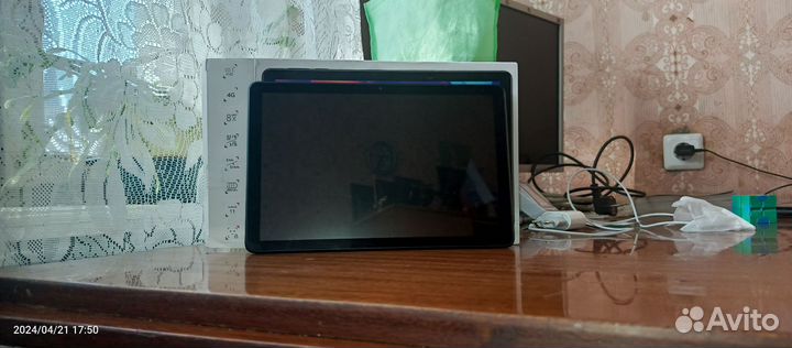 Планшеты бу 10.1 дюйм