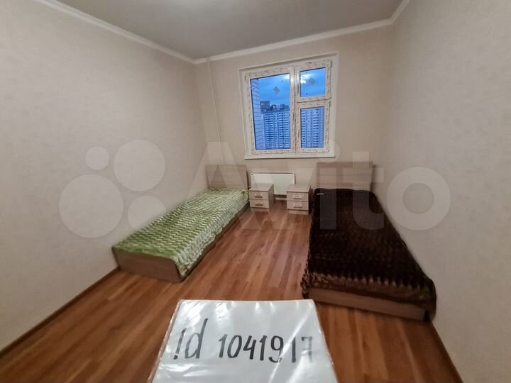 Комната 18 м² в 3-к., 17/20 эт.