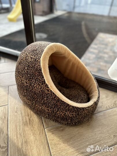 Лежанка для кошек