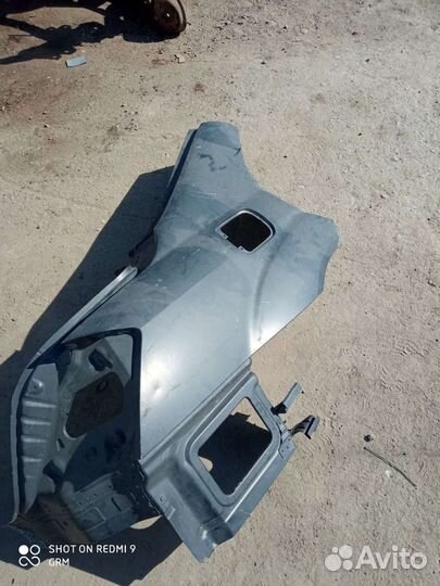 Крыло заднее правое Mercedes W221