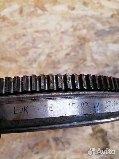 Маховик Volkswagen Jetta 5 1.4T CAV