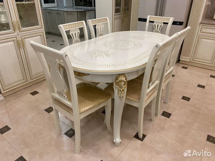 Стол Версачи