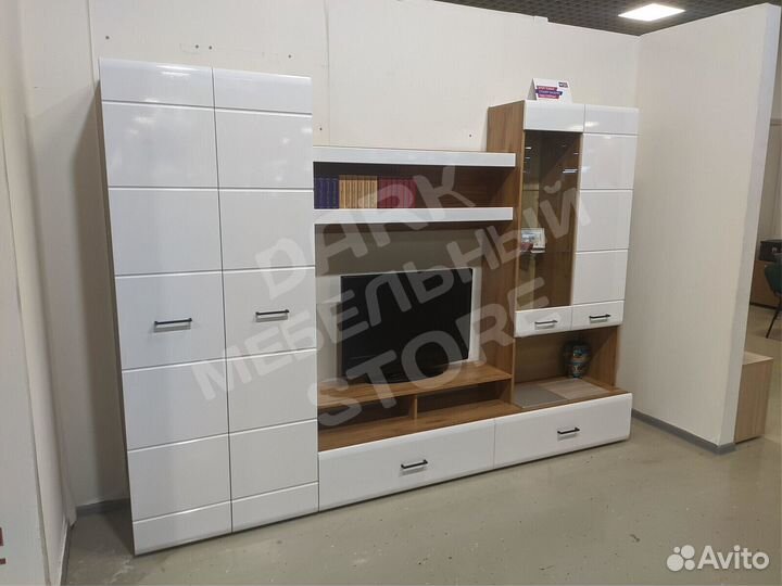 Гостиная 2,8