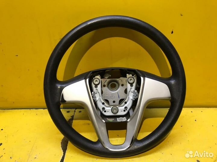 Руль Hyundai Solaris 2010-2014