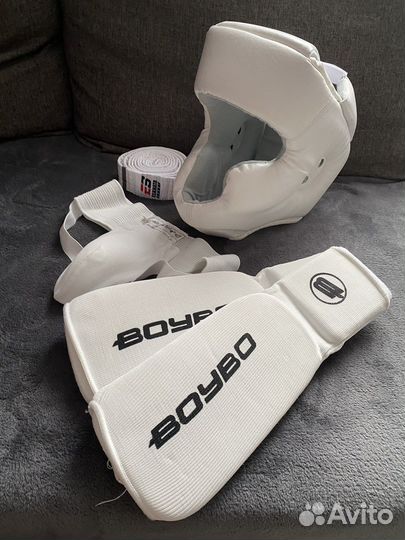 Кимоно для каратэ детское, шлем закрытый, защита