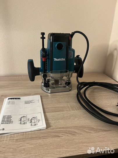Фрезер Makita новый