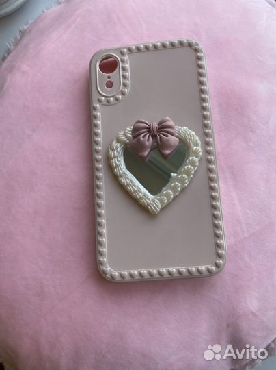 Чехол на iPhone