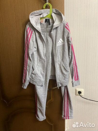 Спортивный костюм adidas для девочки 152
