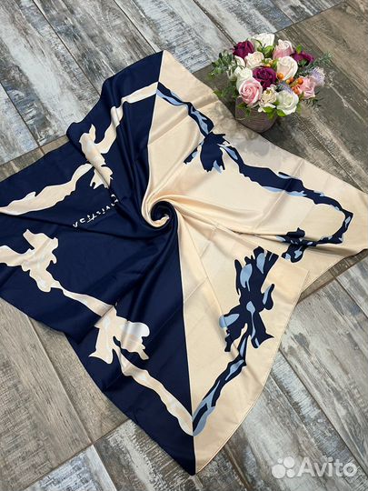 Шелковый платок Dior разноцветный новый