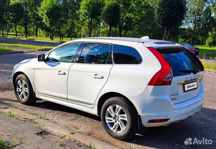 Volvo XC60 2.4 AT, 2013, 124 000 км