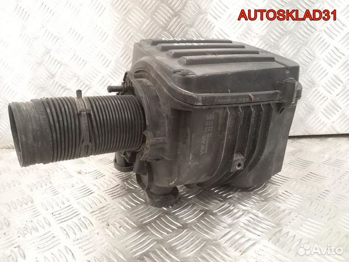 Корпус воздушного фильтра Audi A3 8P 1F0129607