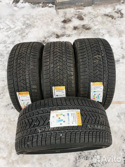 Pirelli Scorpion Winter 285/40 R22 и 325/35 R22 114V