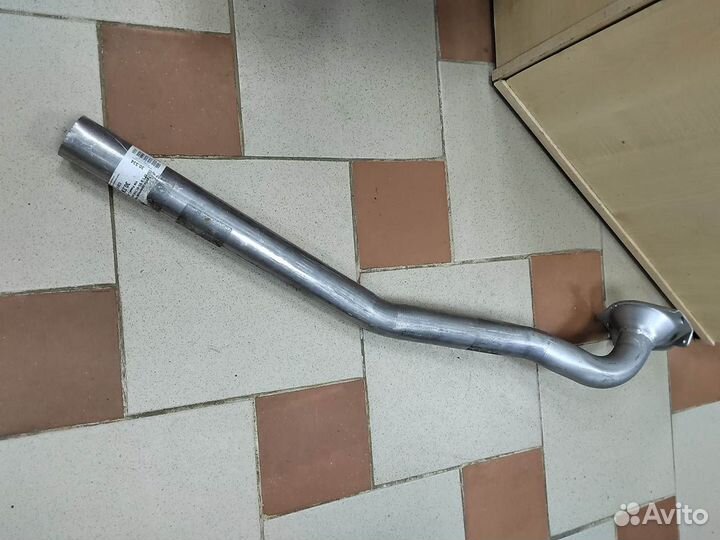 Труба приёмная под скобы VW Passat b3 / Golf 2