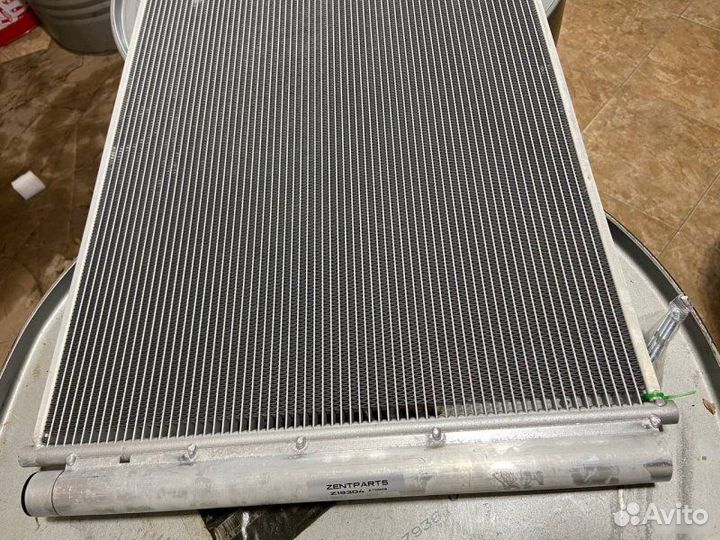 Радиатор кондиционера Mercedes-Benz C-Class W205