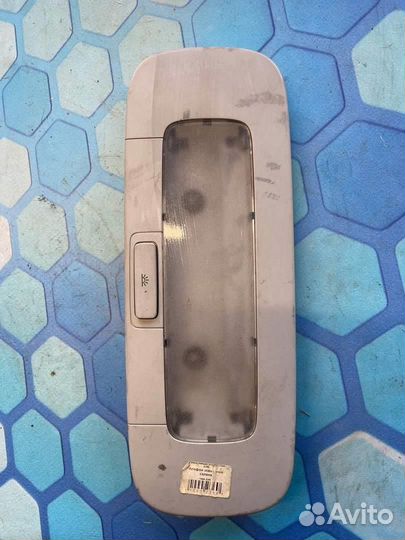 Плафон освещения салона 1K0947291