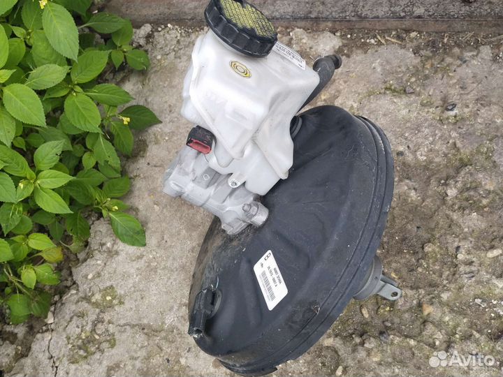 460073таоа Усилитель тор. ваку. Nissan Teana L33