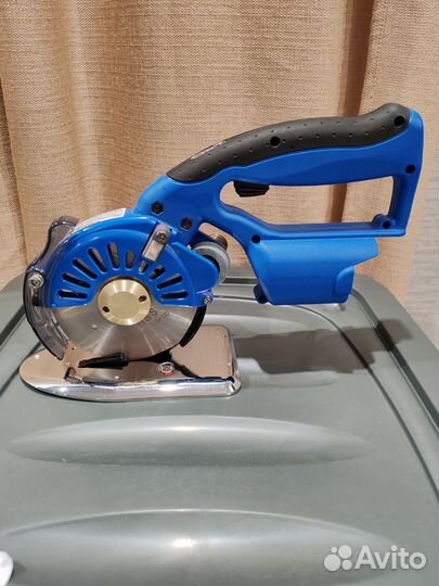 Нож раскройный дисковый аккумуляторный