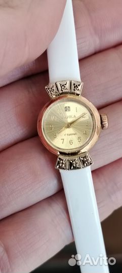 Золотые часы с бриллиантами СССР