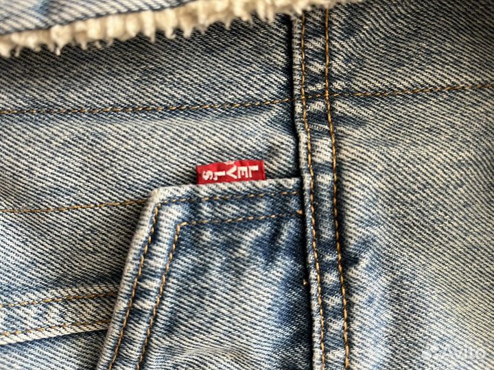 Куртка джинсовка женская Levis