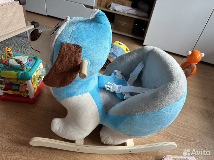 Детская игрушка качалка
