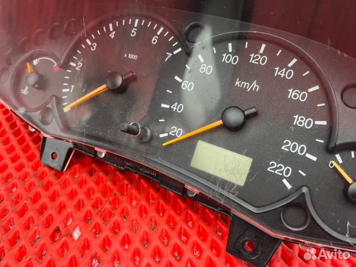 Панель приборов Ford Focus 1 универсал 1.6 2003