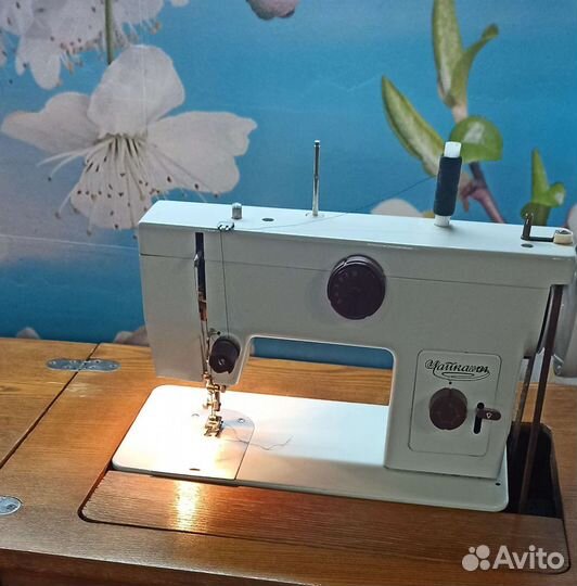 Швейная машина Чайка 134