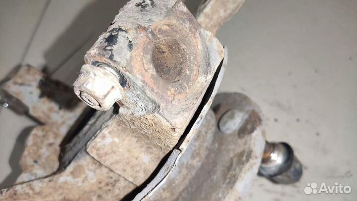 Кулак передний левый Kia Spectra 2 рест. 2008