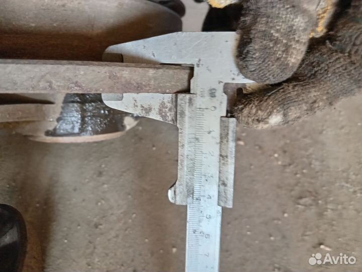 Кулак niva лев +прав