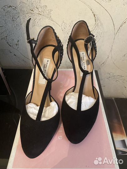 Туфли женские, черные, р. 38, Италия, Новые