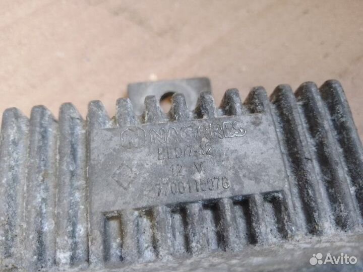 Реле свечей накала Renault Megane 2