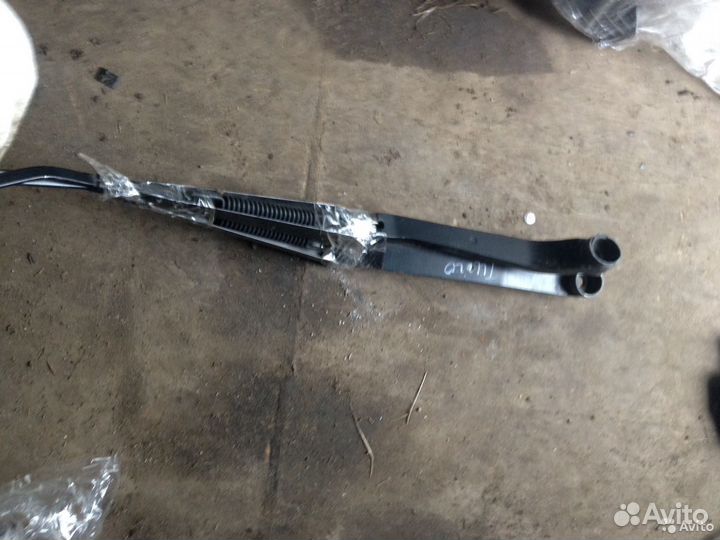 Поводок дворника чери тигго