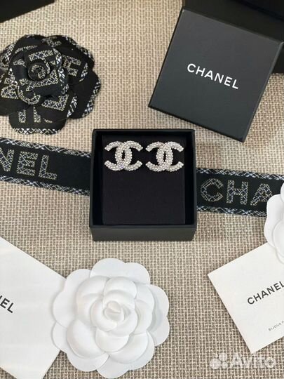 Серьги Chanel