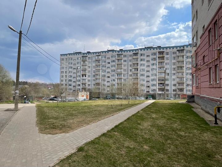 3-к. квартира, 98,4 м², 1/9 эт.