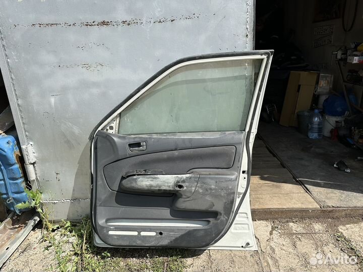 Дверь передняя правая Toyota Probox