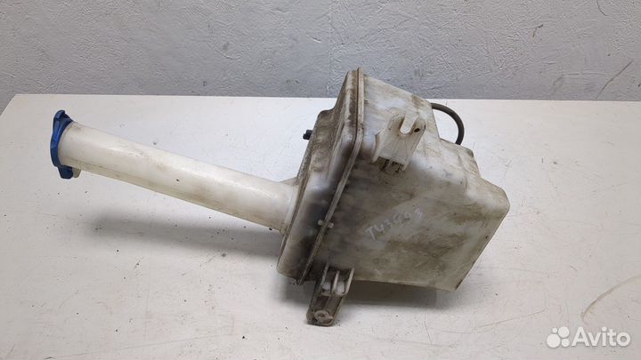 Бачок омывателя Hyundai Matrix