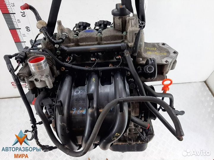 Форсунка Volkswagen Polo 4 рест. 2007 03D906031G