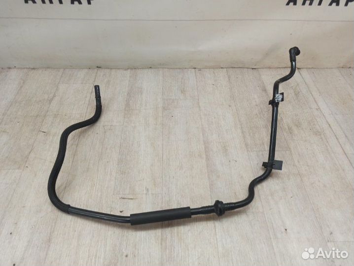 Трубка от вакуумного усилителя на впускной