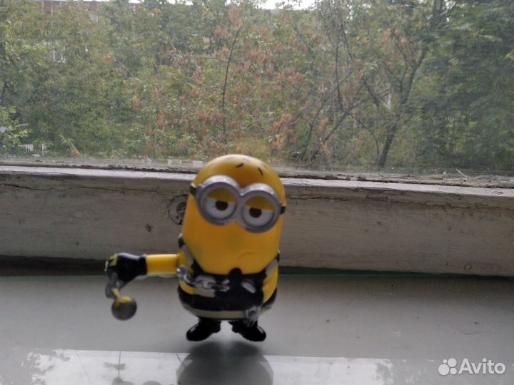 Миньоны из макдональдса