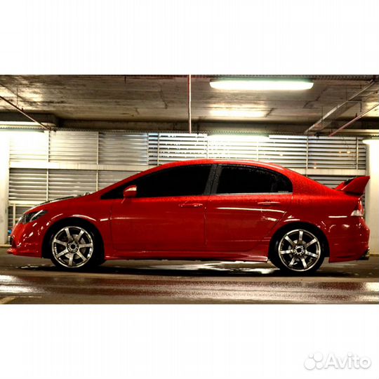 Накладки на пороги Mugen RR для honda civic 4D