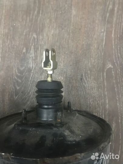 Вакуумный усилитель тормозов Mitsubishi Galant E52