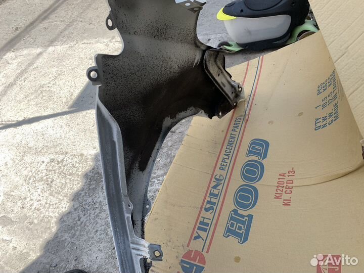 Крыло королла 160