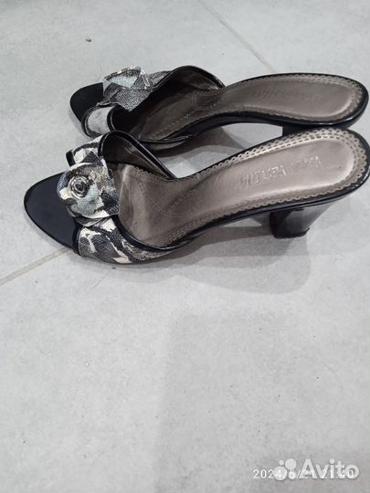 6 пар женской обуви 38 размера натуральная кожа