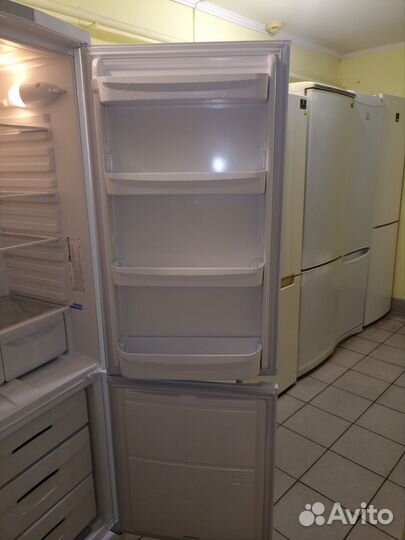 Холодильник бу Indesit Гарантия 1 год