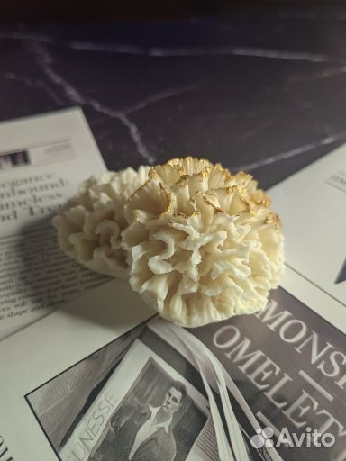 Свеча подарок гвоздика на 14 февраля